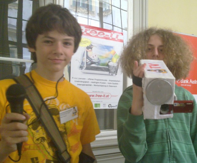 spielend-programmieren Reporter Markus (links) und Raphael mit Nerdcam